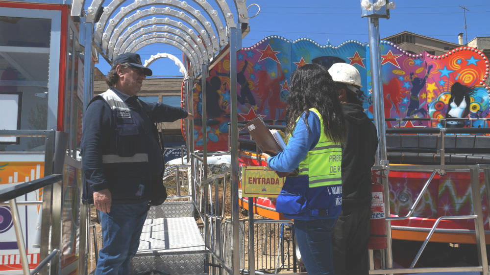 Municipio  de Viña del Mar realizó primera fiscalización a juegos mecánicos del estero