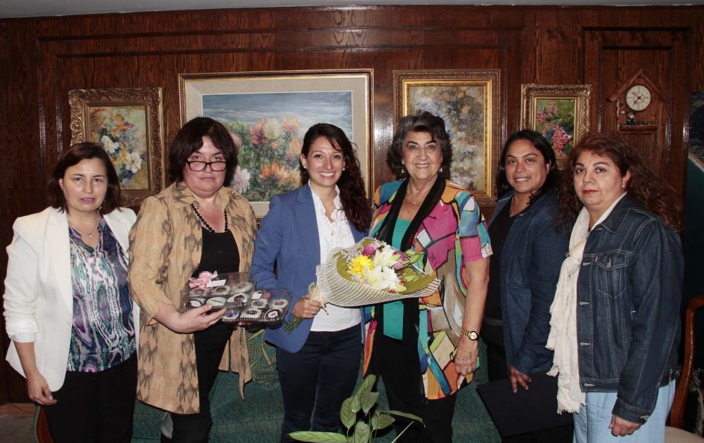 Imagen principal: Club de fans oficial de Miguel Bosé se reunió con alcaldesa Virginia Reginato