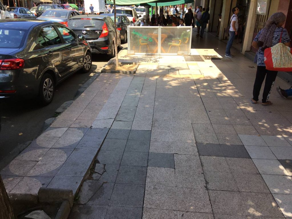 Imagen principal: Millonaria inversión para reponer aceras de calles céntricas ejecutará Municipalidad de Viña del Mar