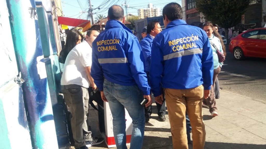 Imagen principal: Municipio de Viña del Mar refuerza operativos de fiscalización al comercio ilegal