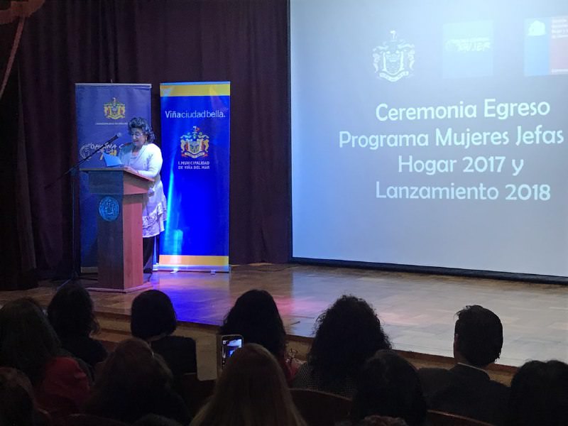 200 viñamarinas participarán en programa mujeres jefas de hogar 2018 ejecutado por Municipio de Viña del Mar y SERNAM