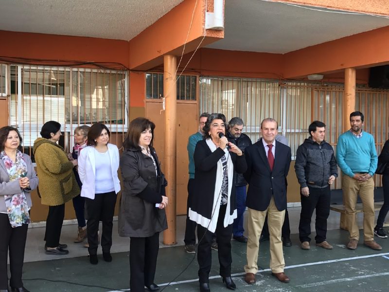 Rendimiento de planteles municipales de Viña del Mar en prueba Simce 2017, destacó alcaldesa Virginia Reginato