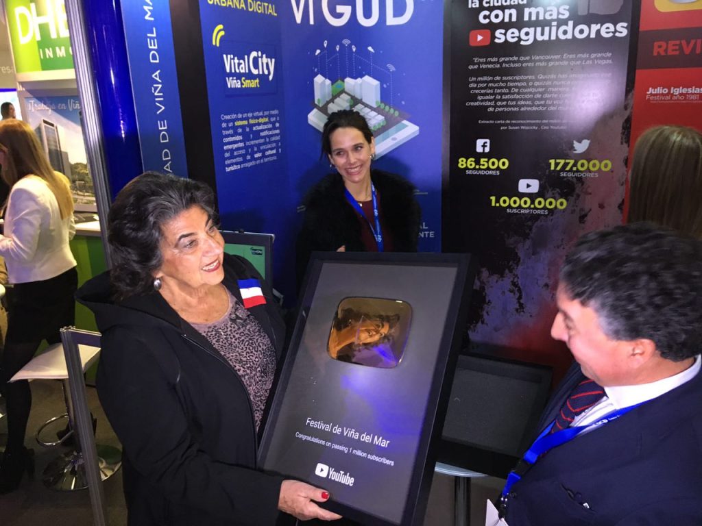 Imagen principal: Las nuevas tecnologías en la vida ciudadana destaca alcaldesa Virginia Reginato