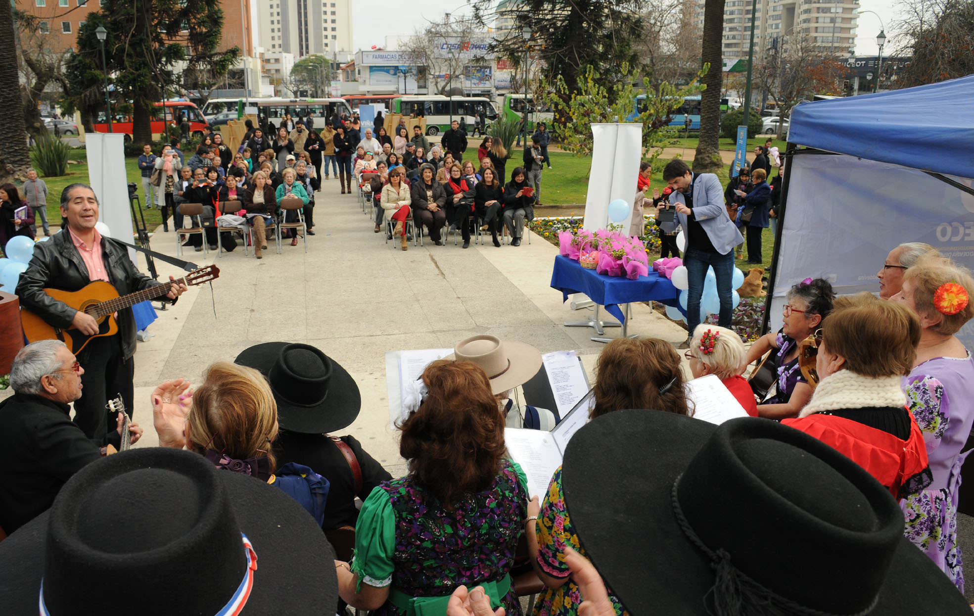 Municipalidad de Viña del Mar renueva compromiso con el buen trato a los adultos mayores