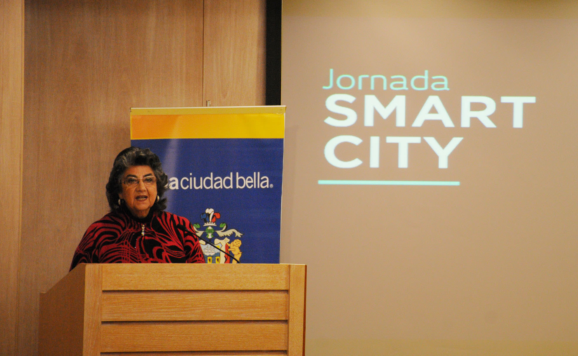 Municipio de Viña del Mar inicia trabajo para convertir a la comuna en ciudad inteligente