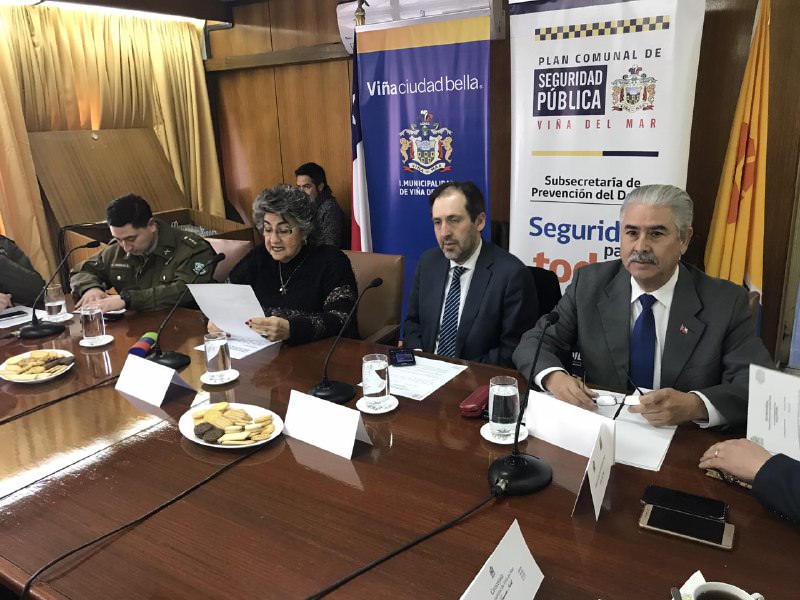 Consejo de seguridad pública de Viña del Mar apoya a vecinos en proyectos de iluminación y televigilancia