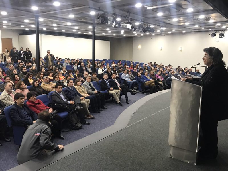 Emprendedores viñamarinos recibieron recursos de Sercotec de alcaldesa Virginia Reginato