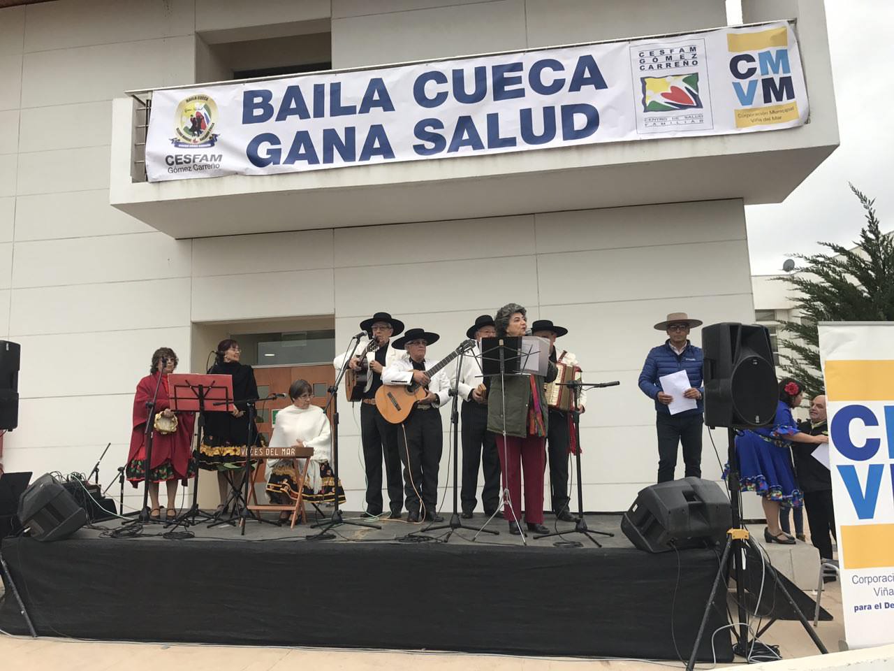 Con encuentro de cueca CESFAM de Gómez Carreño promueve la actividad física