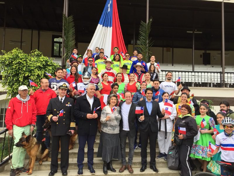 Alcaldesa Virginia Reginato invita al mejor 18