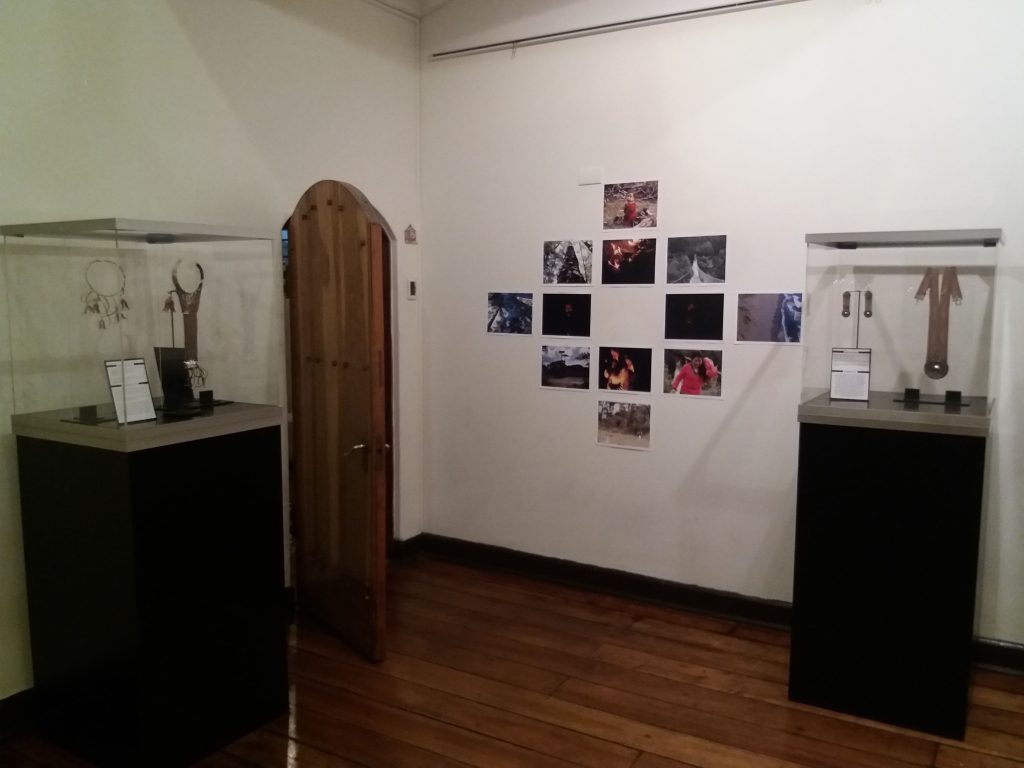 Imagen principal: Municipio de Viña del Mar invita a exposición de platería textil mapuche en Castillo Wulff