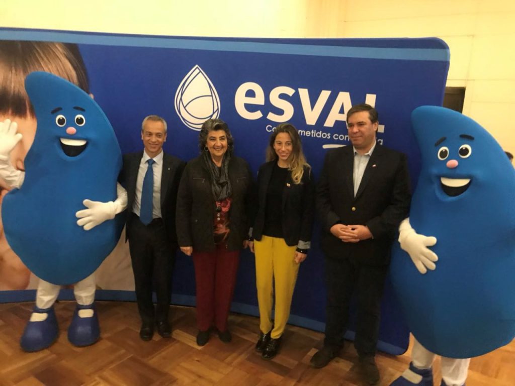 Imagen principal: Nuevas mujeres fueron capacitadas en pionero curso de gasfitería gracias a convenio entre Municipalidad de Viña del Mar y ESVAL