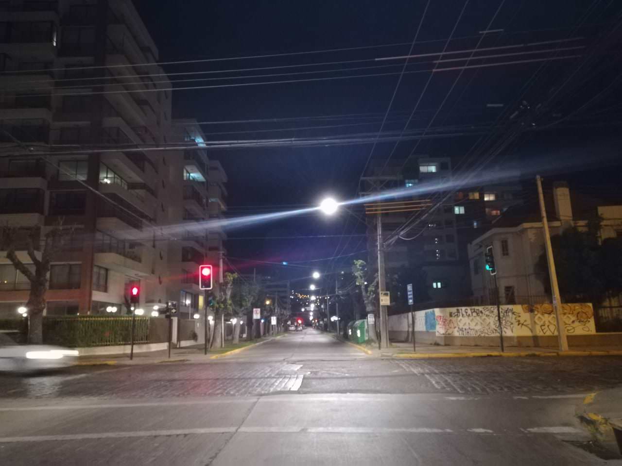 Municipio de Viña del Mar avanza en mejoramiento de iluminación en Población Vergara