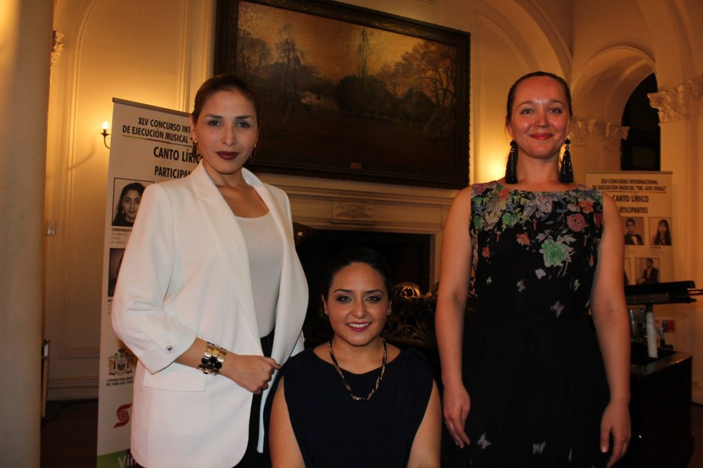 Imagen principal: Cantantes de Rusia, Argentina y Chile enfrentan desafío final del XLV Concurso Luis Sigall