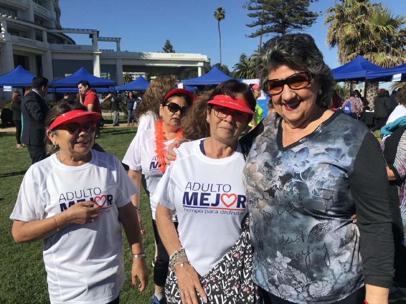 En Viña del Mar se lanza programa nacional de talleres gratuitos en plazas y parques para adultos mayores