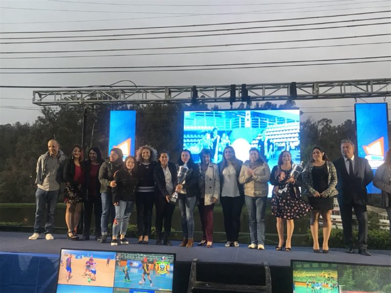 Municipio premia a ganadores de IX Olimpíada Interempresas y Servicios Públicos “Viña Ciudad del Deporte”
