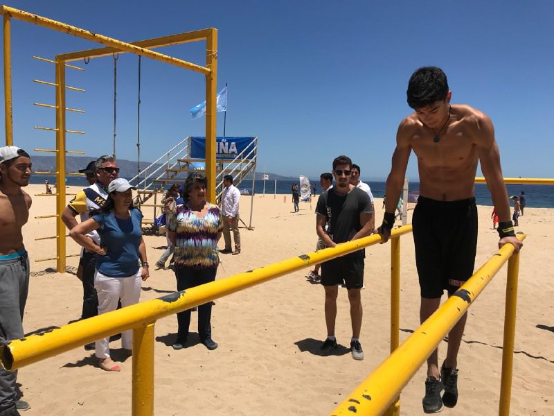 Ministra Pauline Kantor destaca implementación de la Playa del Deporte de Viña del Mar