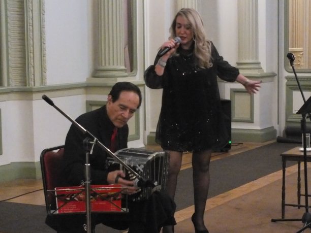 Municipio de Viña del Mar invita a concierto “Cambalache” en los jardines del Palacio Rioja