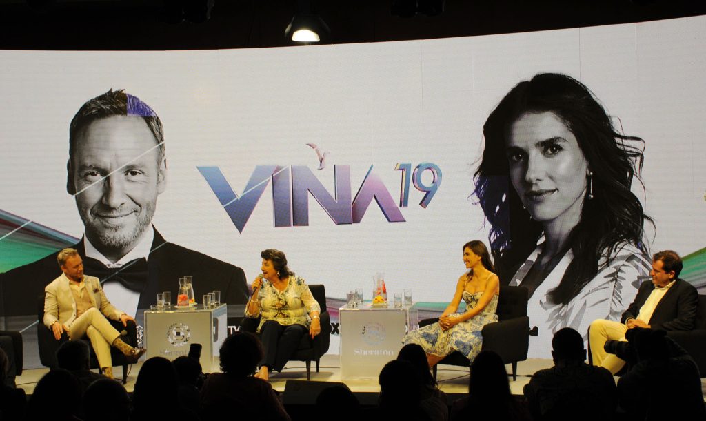 Imagen principal: Alcaldesa y animadores dieron el vamos a 60ª edición del Festival Internacional de la Canción