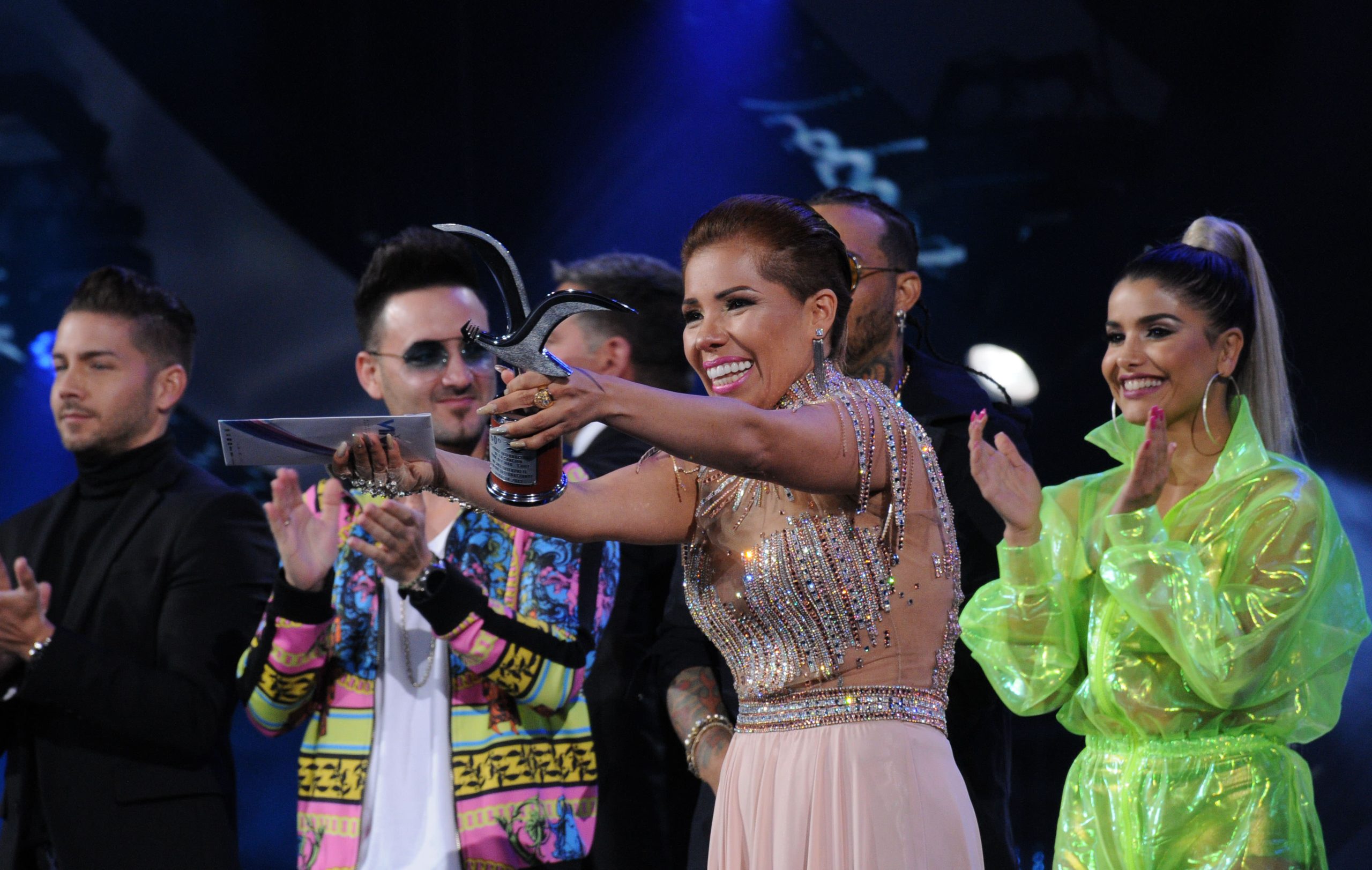 Perú y Argentina ganaron  las competencias del LX Festival Internacional de la Canción de Viña del Mar