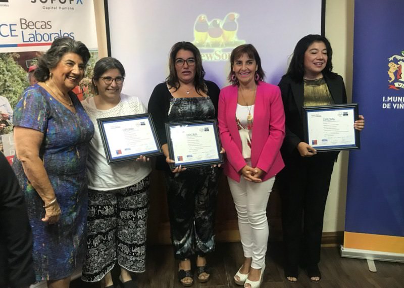 Emprendedores viñamarinos fueron capacitados para mejorar sus ideas de negocio