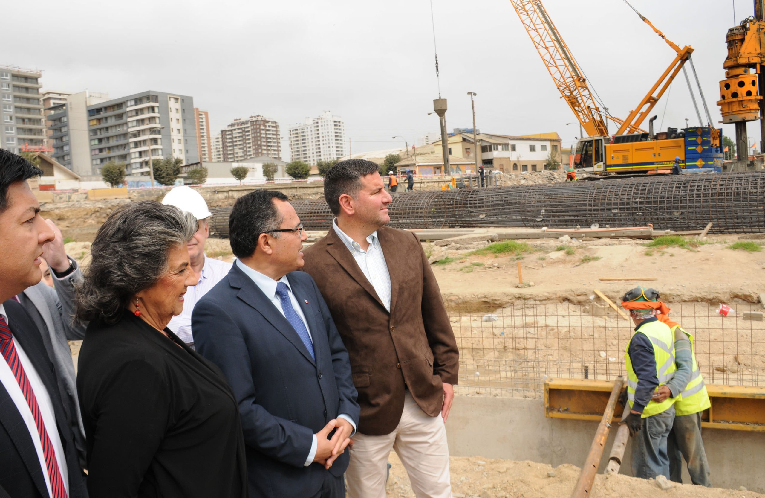 Alcaldesa Virginia Reginato reitera la importancia del puente Los Castaños como una solución vial próxima a ser realidad