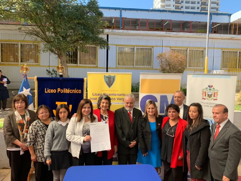 Liceo Politécnico José Francisco Vergara firma compromiso para ser plantel Bicentenario