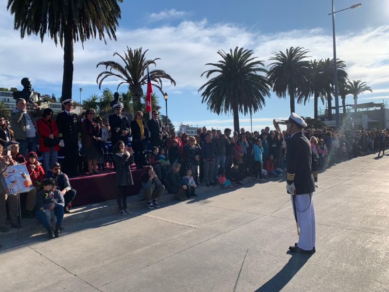 Lucido desfile en homenaje a las Glorias Navales realizó Armada en Viña del Mar