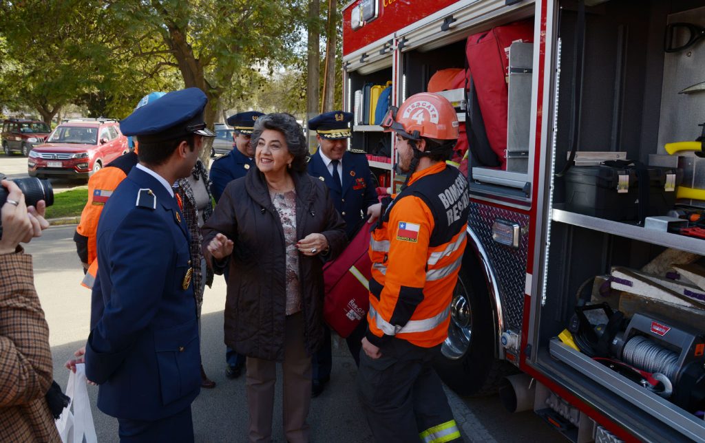 Imagen principal: Municipio de Viña del Mar y Cuerpo de Bomberos lanzan 25ª Cena del Fuego