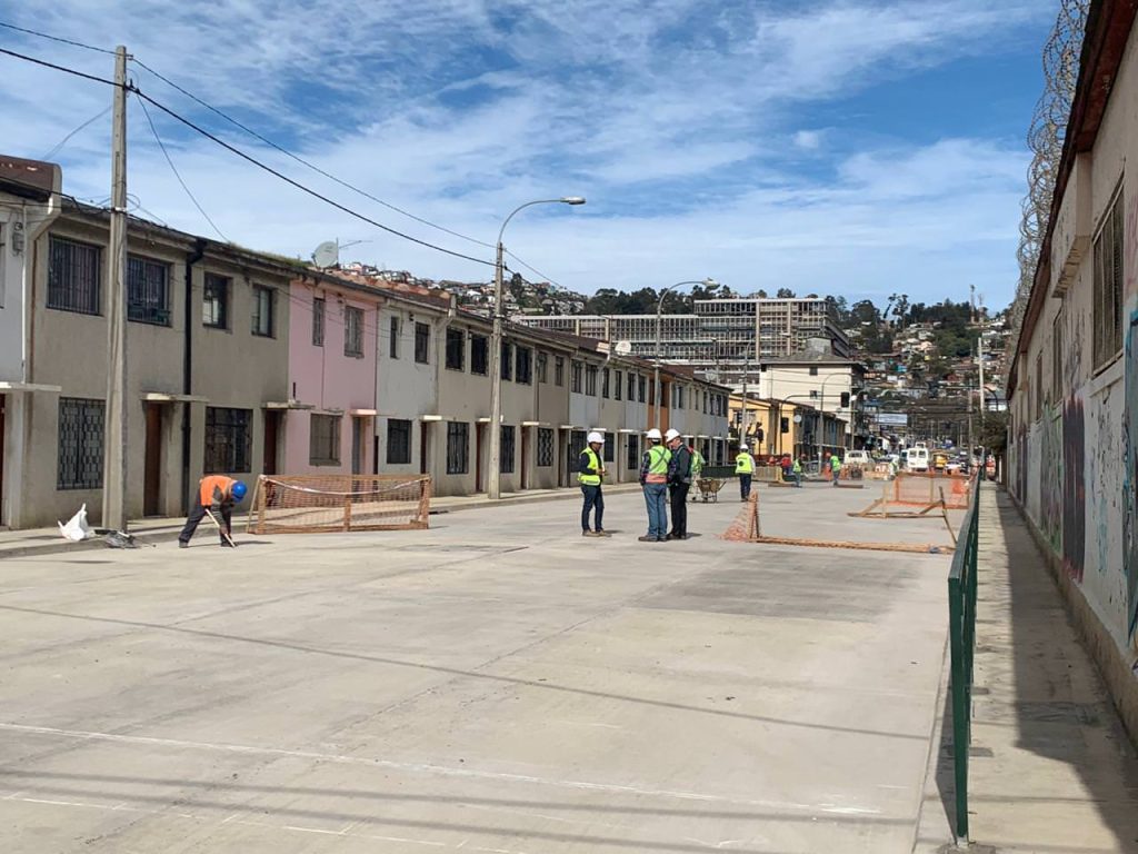 Imagen principal: Municipio de Viña del Mar informa habilitación de tránsito por calle Simon Bolivar y vías aledañas