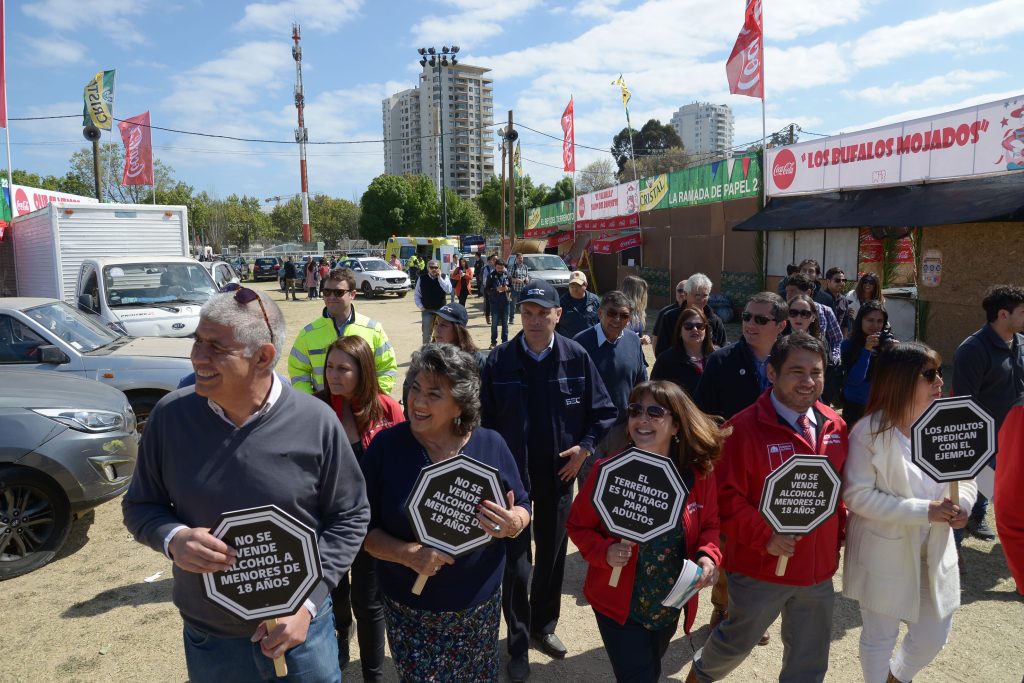 Imagen principal: Autoridades hacen llamado a disfrutar las Fiestas Patrias en Viña del Mar con responsabilidad