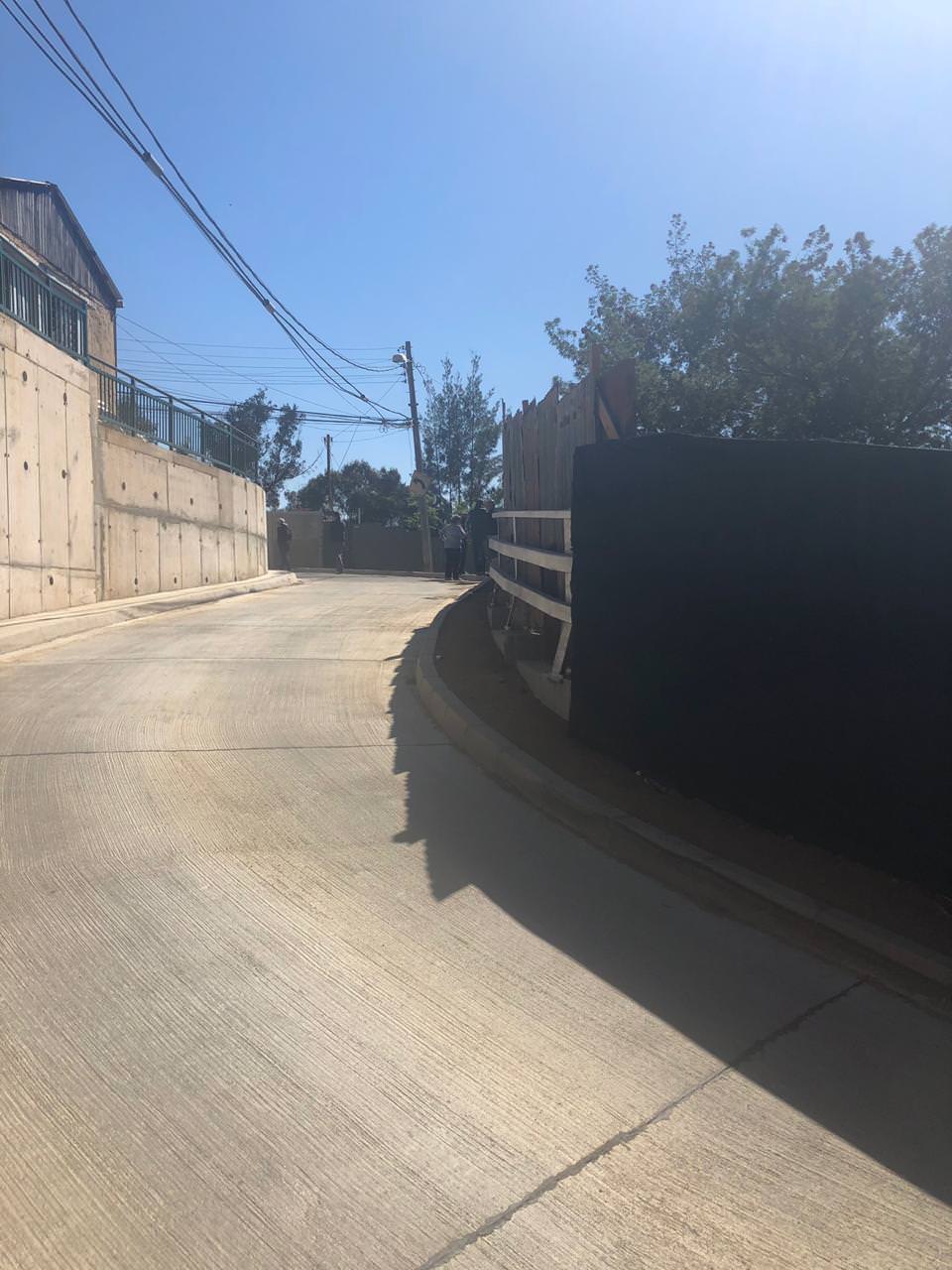 Municipio de Viña del Mar entregó muro de contención en sector Chorrillos