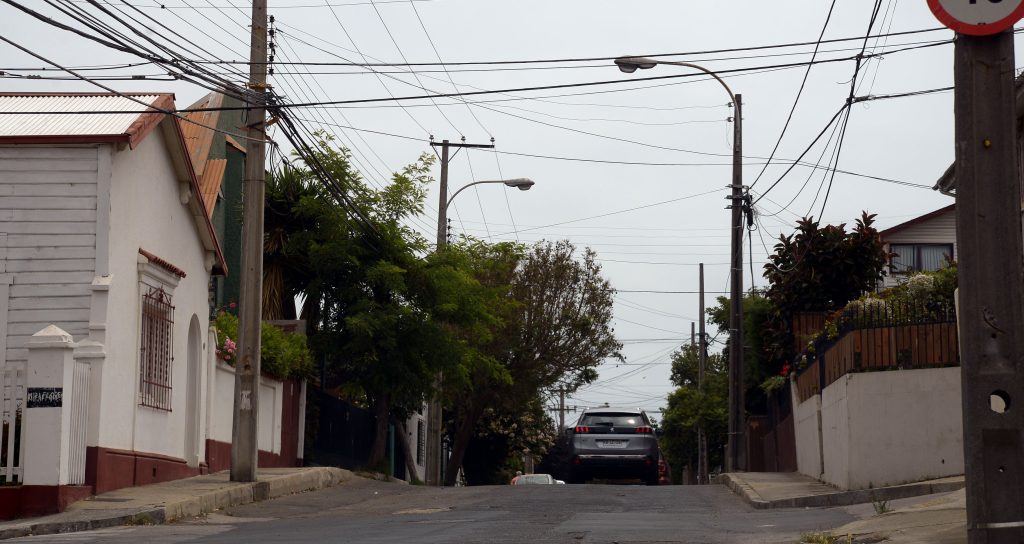 Imagen principal: Aprueban proyecto para mejorar iluminación con tecnología led en Cerro Castillo