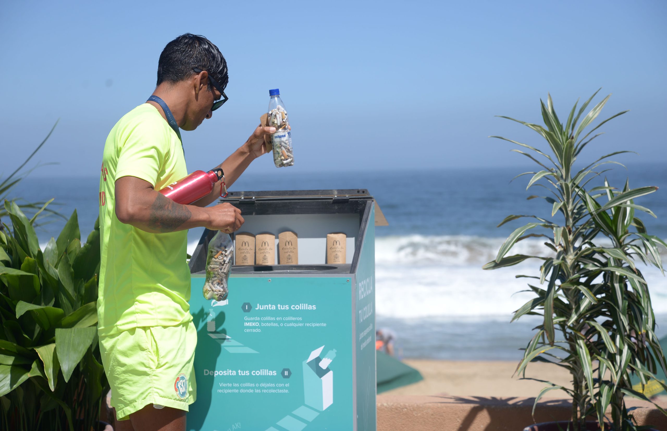 Viña del Mar lanza campaña de reciclaje de colillas de cigarros para evitar contaminación de playas y medio ambiente