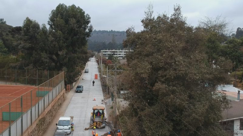 Rápido avance presenta reposición de calle Salvador Vergara en Reñaca