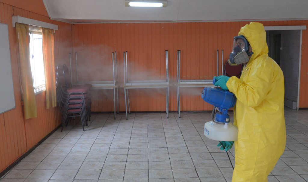 Imagen principal: Municipio de Viña del Mar inició programa de desinfección en unidades vecinales