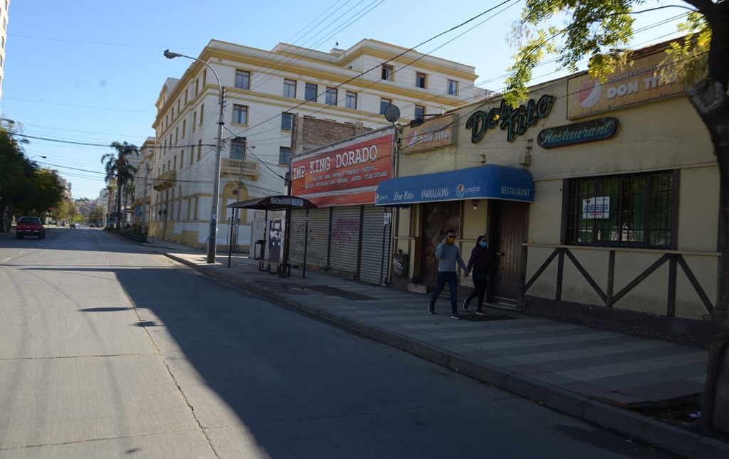 Alcaldesa Virginia Reginato valora comportamiento de viñamarinos en inicio de la cuarentena en la comuna