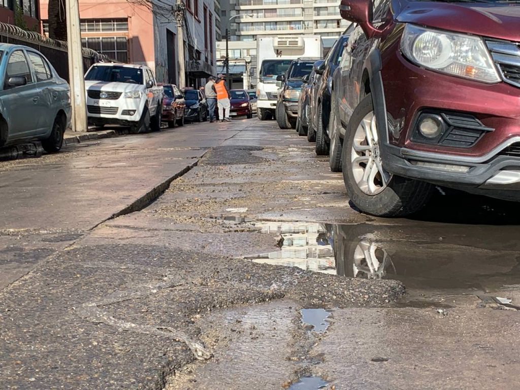 Imagen principal: Municipio de Viña del Mar repavimentará vía en polo comercial del Barrio Fundacional de la ciudad