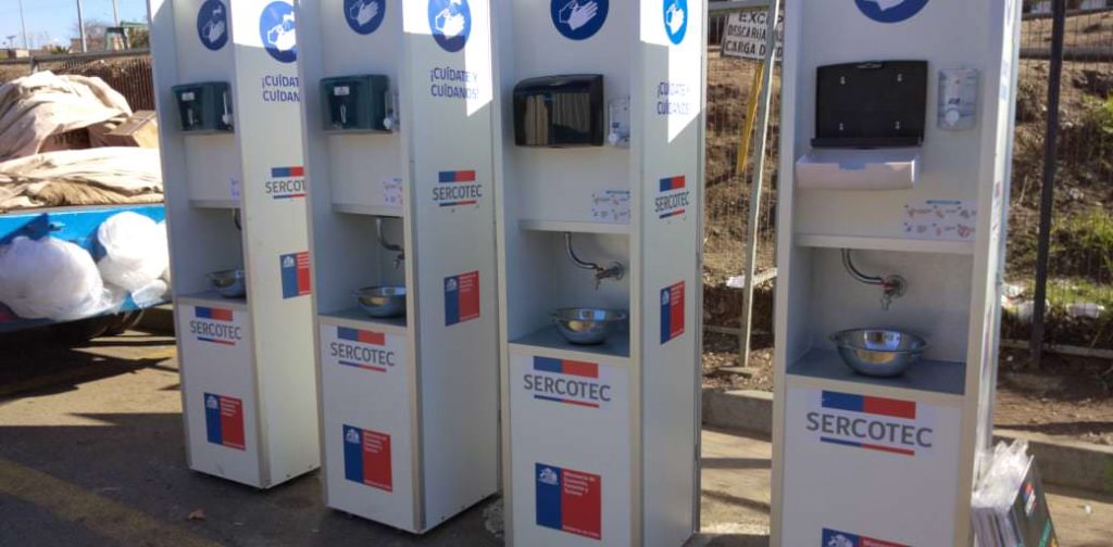 Imagen principal: 5 ferias libres de Viña del Mar recibieron kit de sanitización para mejorar condiciones de seguridad