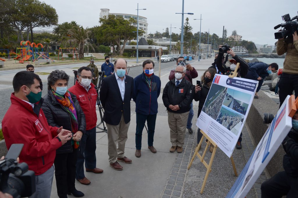 Imagen principal: MOP ejecutará proyecto para proteger de las marejadas el borde costero en Av. Perú