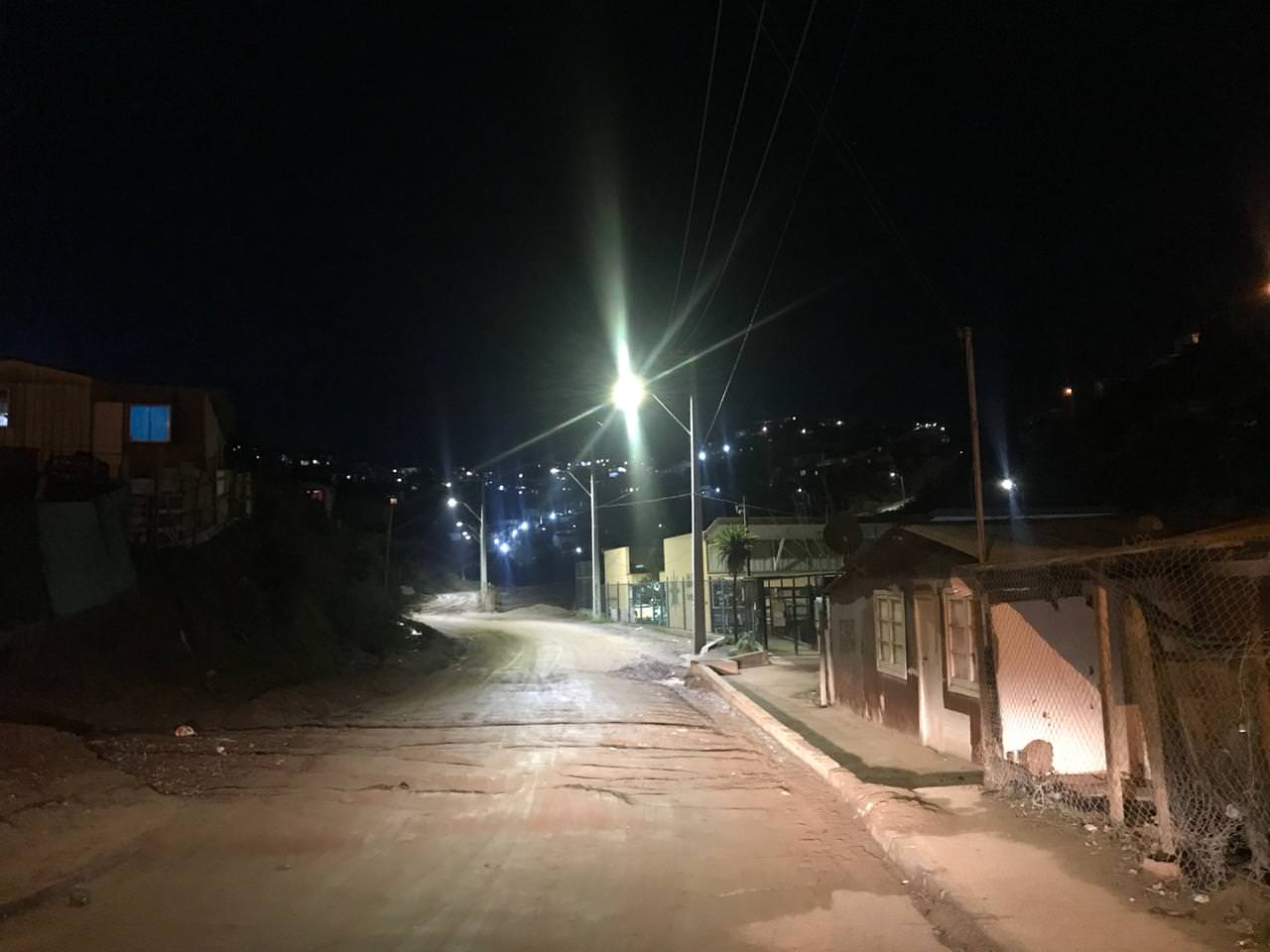 Municipio de Viña del Mar ejecuta proyectos de iluminación en sectores altos de la ciudad