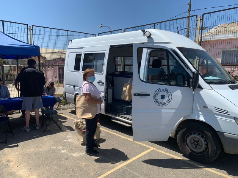 Gobierno y municipio continúan acercando servicios a vecinos de distintos sectores de Viña del Mar