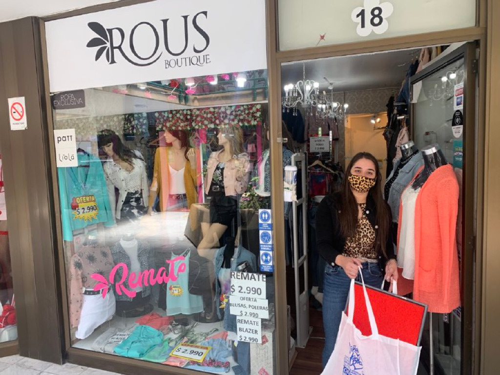 Entrega kit sanitario a comercio local