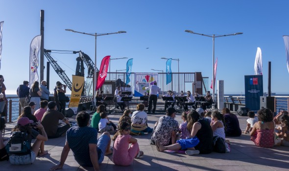 Imagen de la noticia Conciertos itinerantes de verano recorren con gran éxito los barrios de Viña del Mar