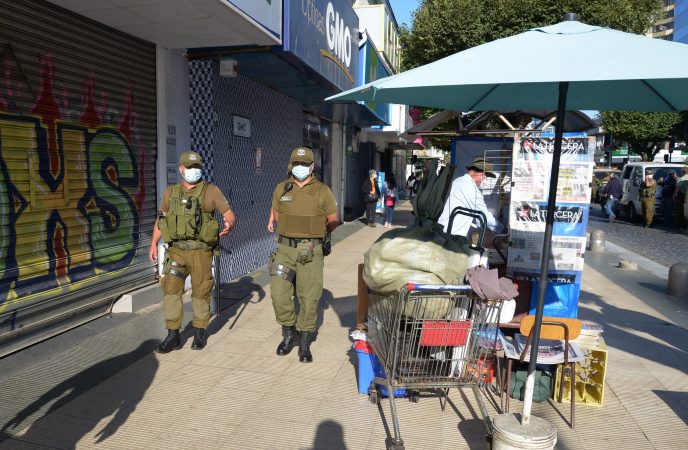 Exitoso operativo municipal para despejar comercio informal en calle Valparaíso