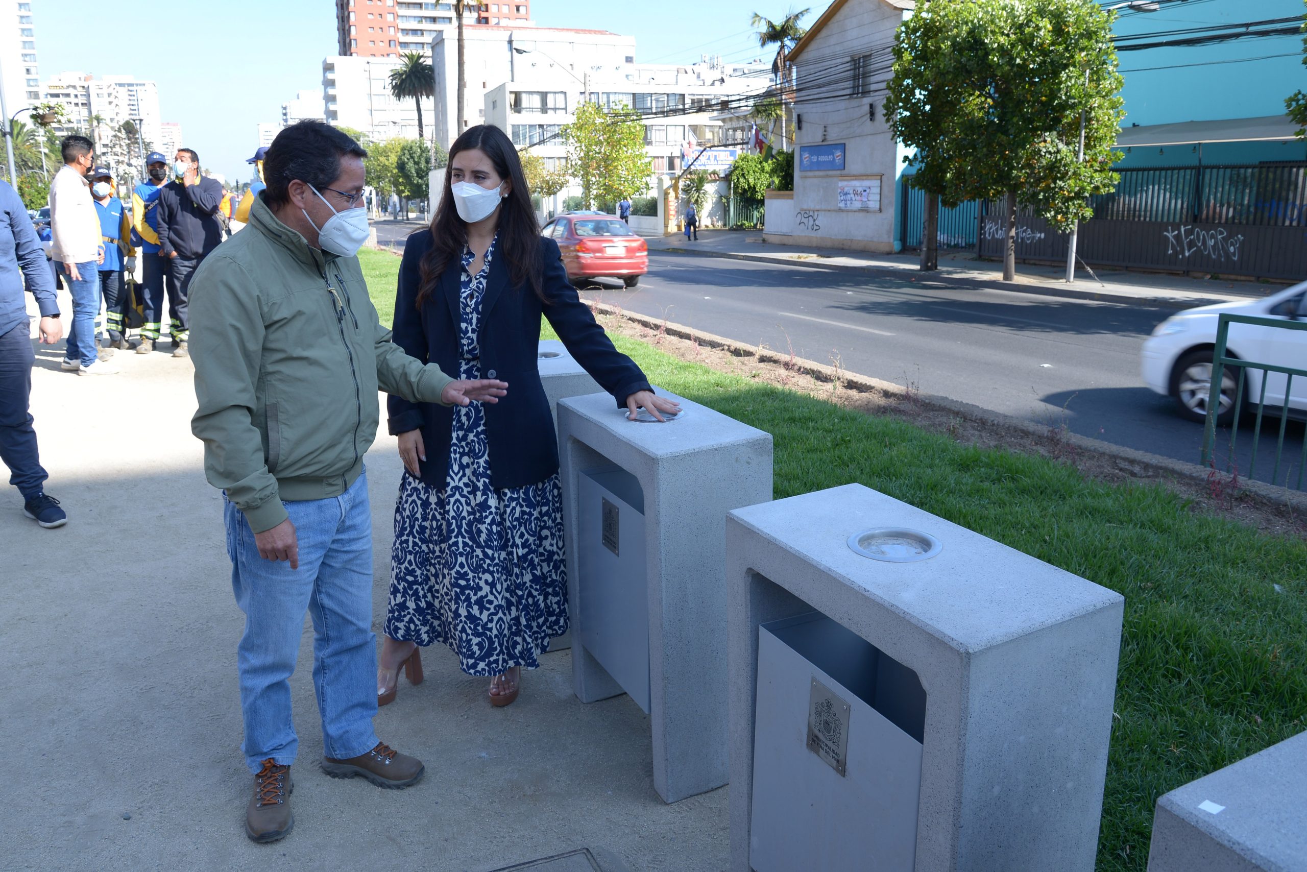 778 basureros nuevos potenciarán la limpieza de las calles en Viña del Mar