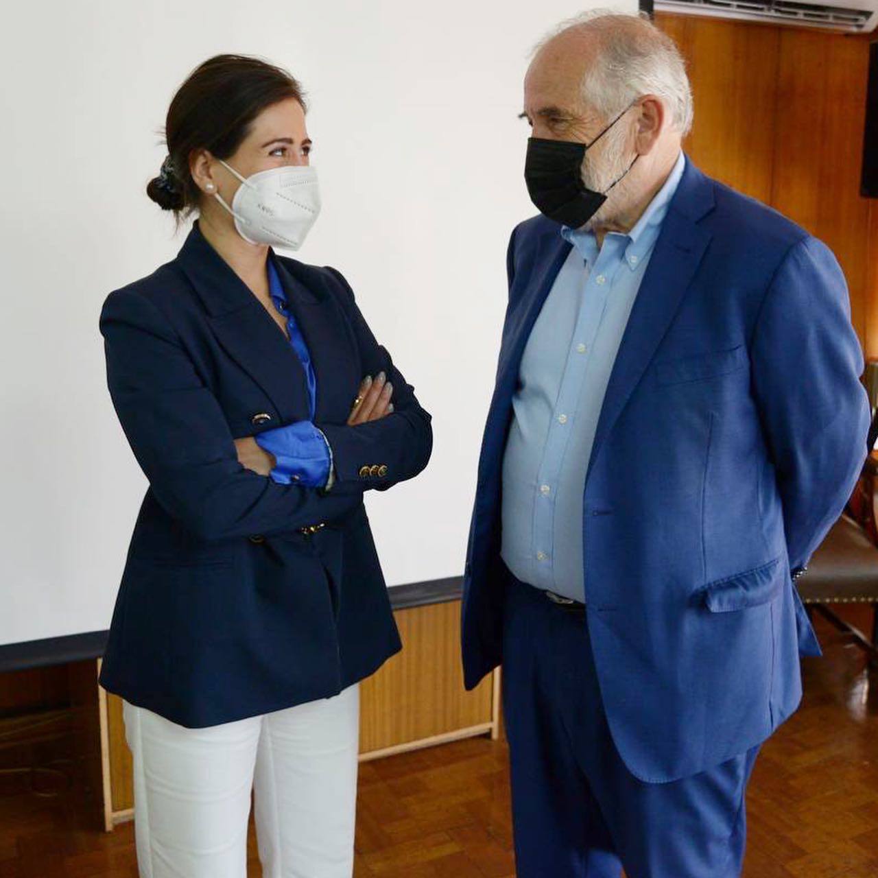 Alcaldesa Macarena Ripamonti y Ministro Carlos Montes inician coordinación para abordar problemática de vivienda en Viña del Mar