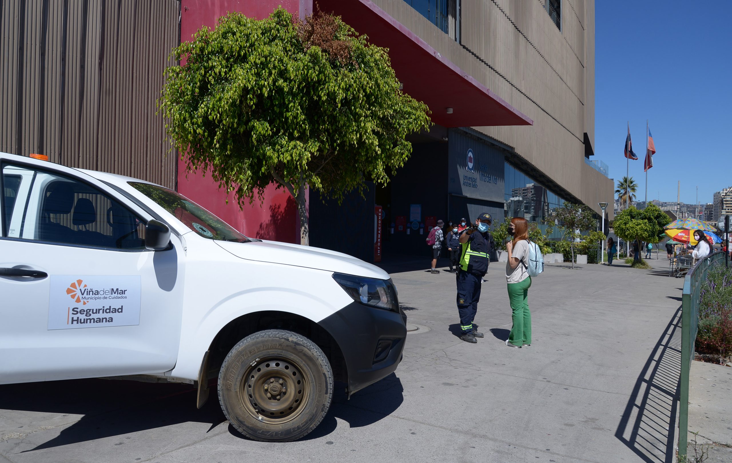 Municipio de Viña incrementa patrullajes de Seguridad Pública en paraderos de locomoción ante denuncias de acoso a estudiantes