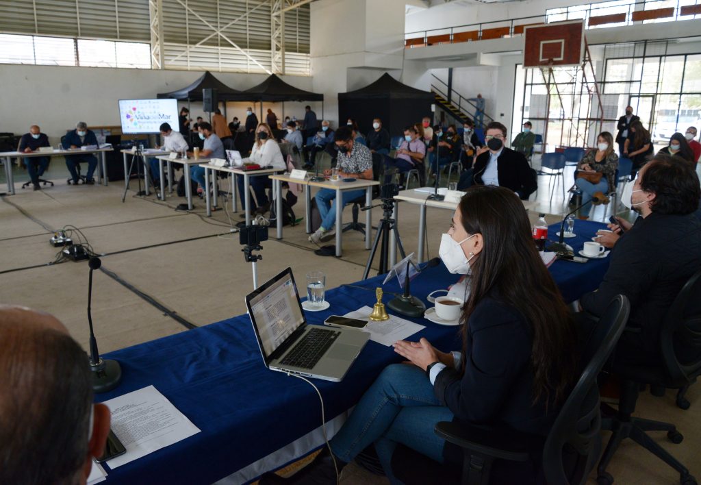 Imagen principal: Concejo municipal de Viña del Mar sesionó en Gómez Carreño y con invitados de la comunidad