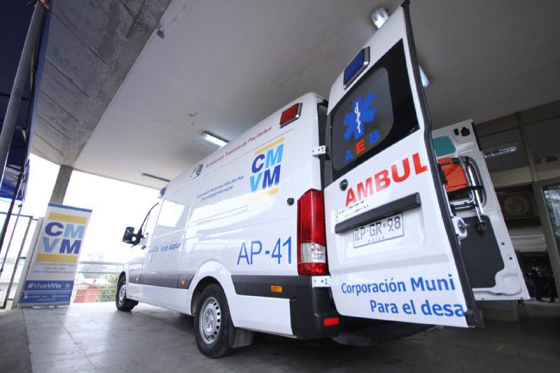 Municipio de Viña concreta llegada de nueva ambulancia para reforzar servicios de urgencias en Reñaca Alto