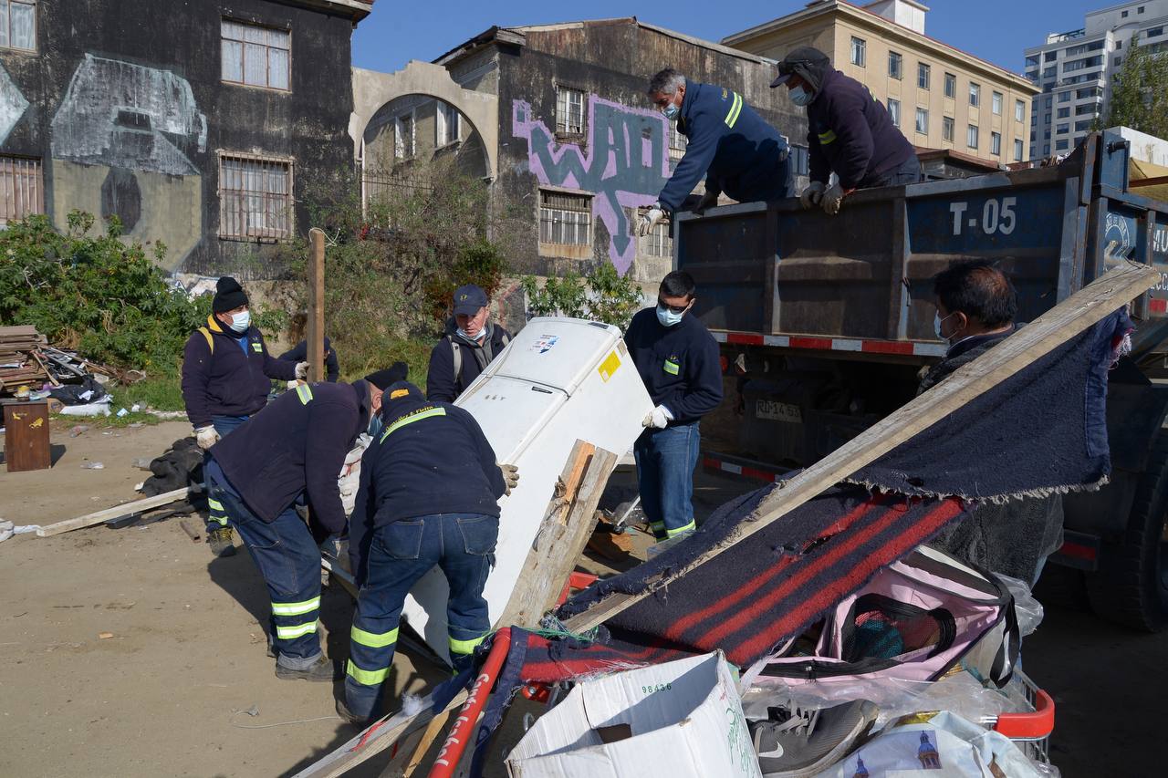 operativo limpieza Estero Marga Marga 2